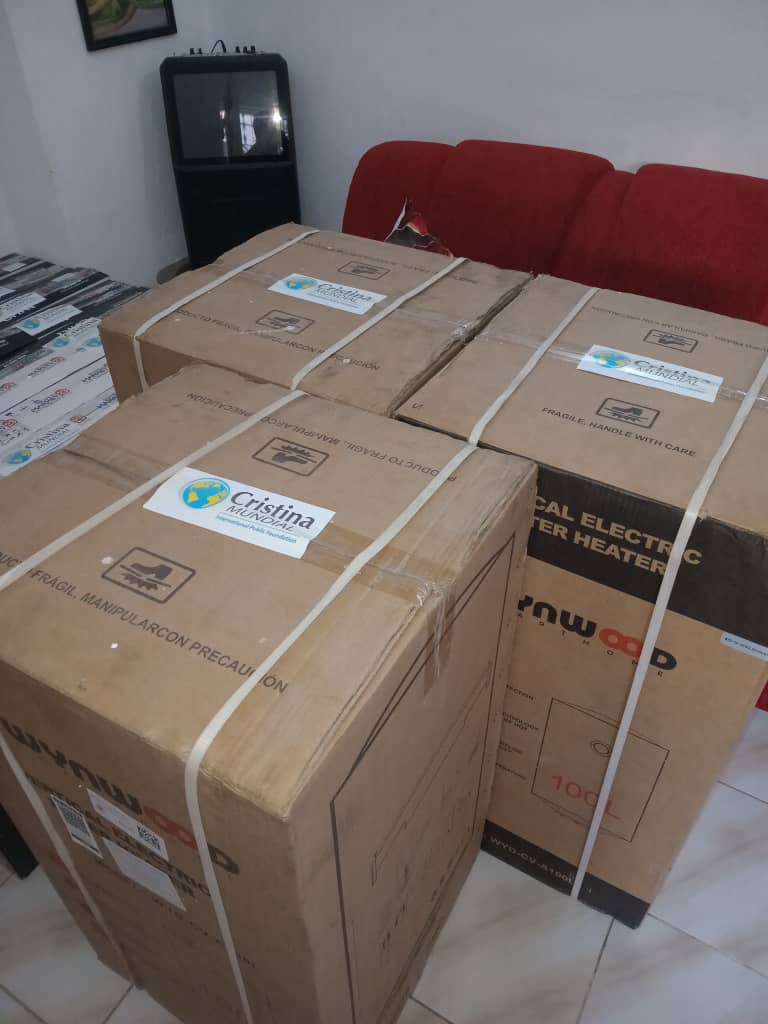 Calentadores de agua eléctricos donados por la Fundación